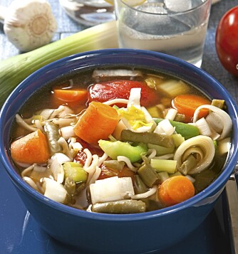 GRØNNSAKSSUPPE: Sunt og godt. GRØNNSAKSSUPPE: Sunt og godt.