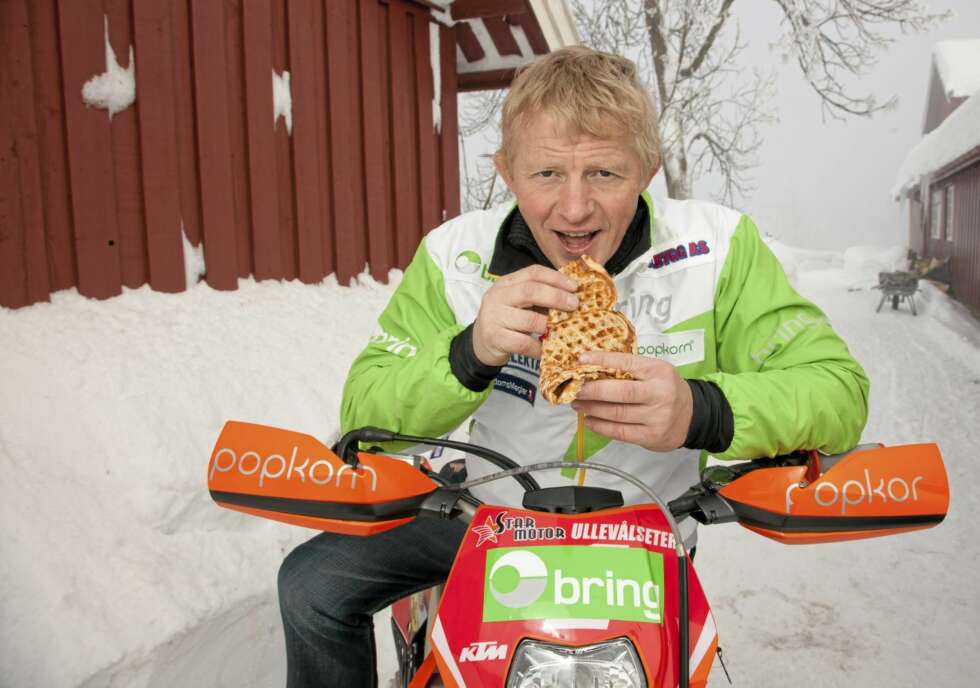 RIKTIG MAT: Pål Anders Ullevålseter tar seg gjerne en vaffel, men er opptatt av å spise skikkelig mat. RIKTIG MAT: Pål Anders Ullevålseter tar seg gjerne en vaffel, men er opptatt av å spise skikkelig mat.