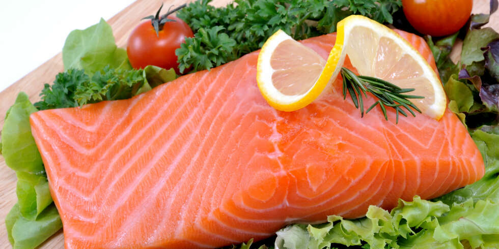 LAKSEMIDDAG: Sunn omega 3 får du masse av i laks. ILLUSTRASJONSFOTO: Colourbox LAKSEMIDDAG: Sunn omega 3 får du masse av i laks. ILLUSTRASJONSFOTO: Colourbox
