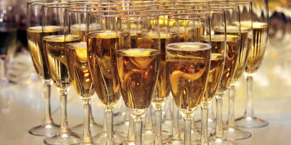 FARLIG GODT: Velkomstdrinken er dessverre ikke uten kalorier. FARLIG GODT: Velkomstdrinken er dessverre ikke uten kalorier.