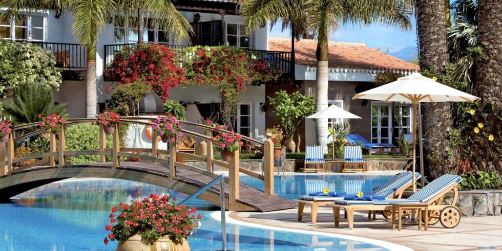 LUKSUS: Seaside Grand Hotel Residencia er et boutiquehotell i spanskmaurisk stil. Det ligger rett ved utkanten av sanddynene på Maspalomas. LUKSUS: Seaside Grand Hotel Residencia er et boutiquehotell i spanskmaurisk stil. Det ligger rett ved utkanten av sanddynene på Maspalomas.