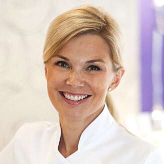 KOSMETISK HUDPLEIER: Petra Eckmann KOSMETISK HUDPLEIER: Petra Eckmann