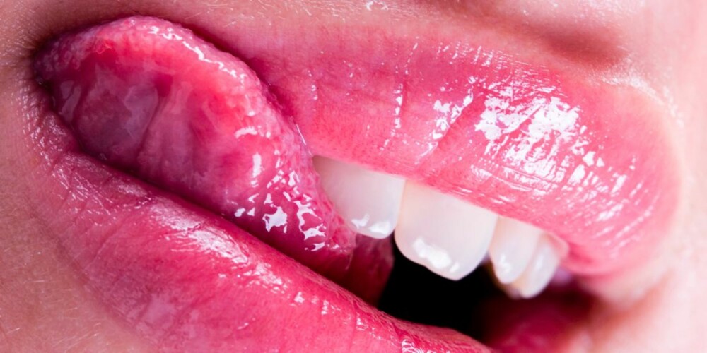 PASS PÅ: Under Herpes-utbrudd kan viruset smitte. PASS PÅ: Under Herpes-utbrudd kan viruset smitte.