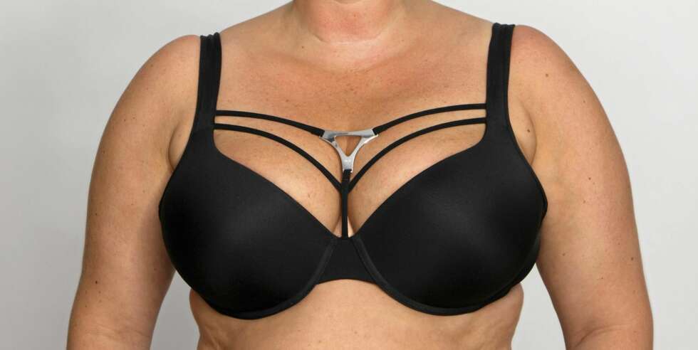 PUSH-UP: Polstret/vattert bh som løfter bysten både oppover og sammen og gir deg ekstra kløft. Passer ekstra godt under v-utringninger. Dette er Lady Gagas favorittmerke, Marlies Dekkers Triangle Undressed, kr 960. PUSH-UP: Polstret/vattert bh som løfter bysten både oppover og sammen og gir deg ekstra kløft. Passer ekstra godt under v-utringninger. Dette er Lady Gagas favorittmerke, Marlies Dekkers Triangle Undressed, kr 960.