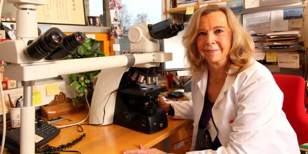 OBDUKSJON: - En obduksjon er en vanlig medisinsk undersøkelse, sier Borghild Roald, Professor MD PhD ved Universitetet i Oslo og seksjonsoverlege ved Avdeling for Patologi på Oslo. OBDUKSJON: - En obduksjon er en vanlig medisinsk undersøkelse, sier Borghild Roald, Professor MD PhD ved Universitetet i Oslo og seksjonsoverlege ved Avdeling for Patologi på Oslo.