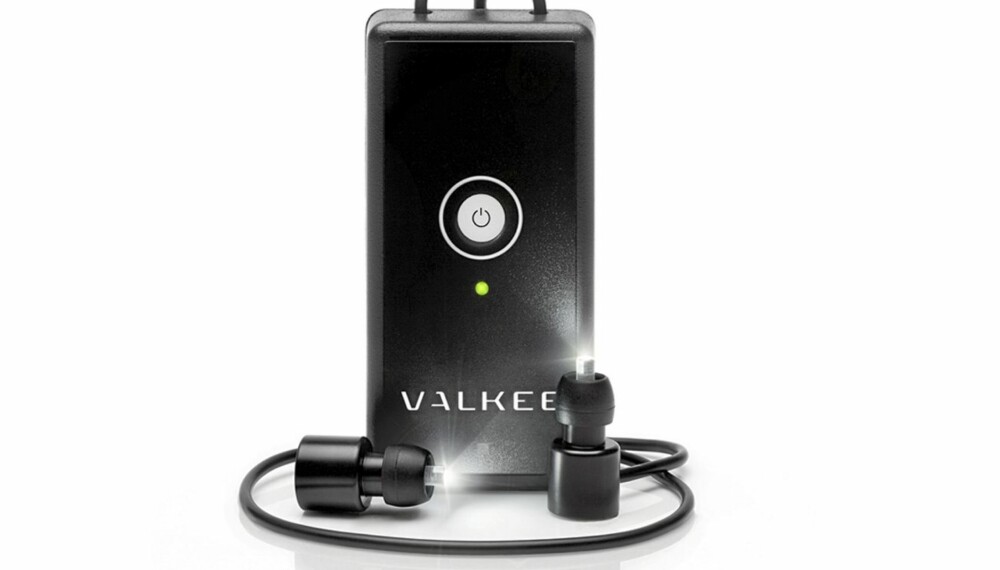 NY LYSTERAPI: Mens dagslyslamper krever bruk fra en halv til to timer om dagen, skal det holde å bruke Valkee 8-12 minutter daglig. NY LYSTERAPI: Mens dagslyslamper krever bruk fra en halv til to timer om dagen, skal det holde å bruke Valkee 8-12 minutter daglig.