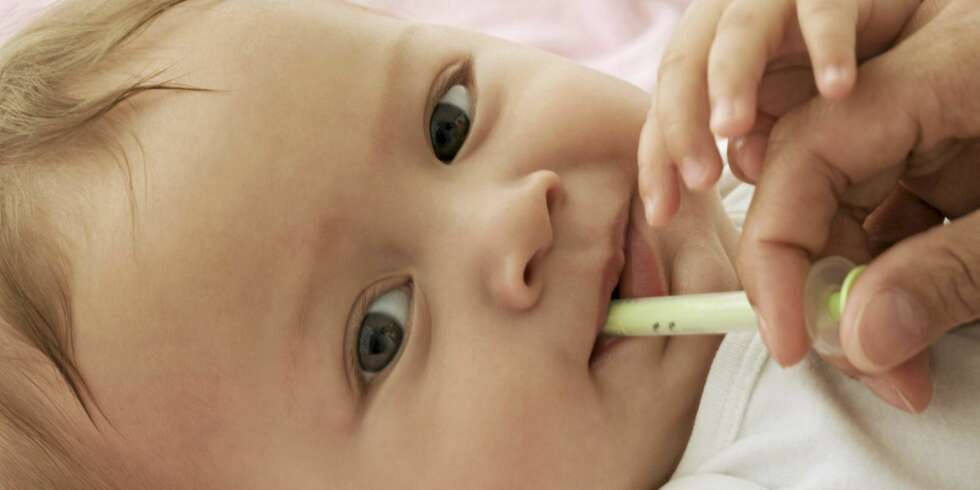 MEDISIN I SPRØYTE: En fornøyd baby. MEDISIN I SPRØYTE: En fornøyd baby.