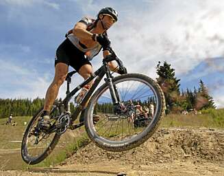 HAFJELL: For den mer eventyrlystne kan Hafjell Bikepark by på utfordringer. Den verste trafikken lager du selv! HAFJELL: For den mer eventyrlystne kan Hafjell Bikepark by på utfordringer. Den verste trafikken lager du selv!