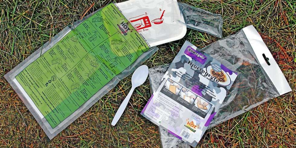 RASK MAT: Med Åpnespis turmat får du varm mat uten bål. FOTO: RASK MAT: Med Åpnespis turmat får du varm mat uten bål. FOTO: