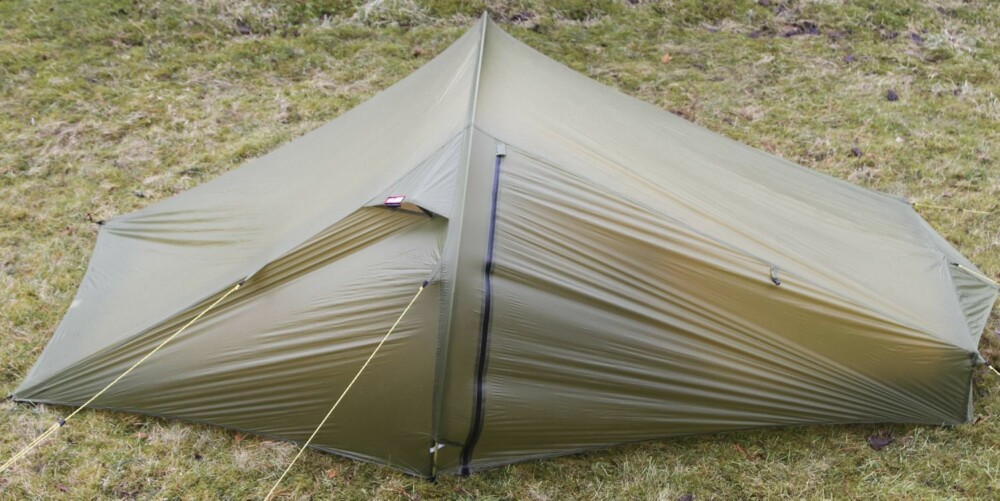 MYE Å SPARE: Et lett fjelltelt til én eller to personer kan veie så lite som en kilo, mens vanlige fjelltelt kan veie opp til fire kilo! MYE Å SPARE: Et lett fjelltelt til én eller to personer kan veie så lite som en kilo, mens vanlige fjelltelt kan veie opp til fire kilo!