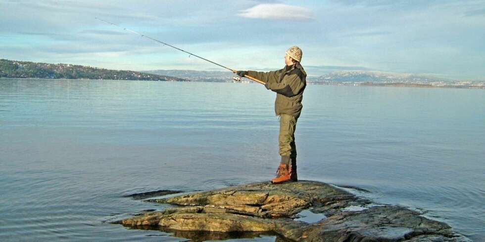 URBANT SJØØRRETFISKE: I Oslofjorden er det mange plasser der sjøørreten biter - året rundt. URBANT SJØØRRETFISKE: I Oslofjorden er det mange plasser der sjøørreten biter - året rundt.