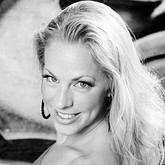 Line Marion Nielsen Kjøniksen, personlig trener ved Gympartner. Line Marion Nielsen Kjøniksen, personlig trener ved Gympartner.