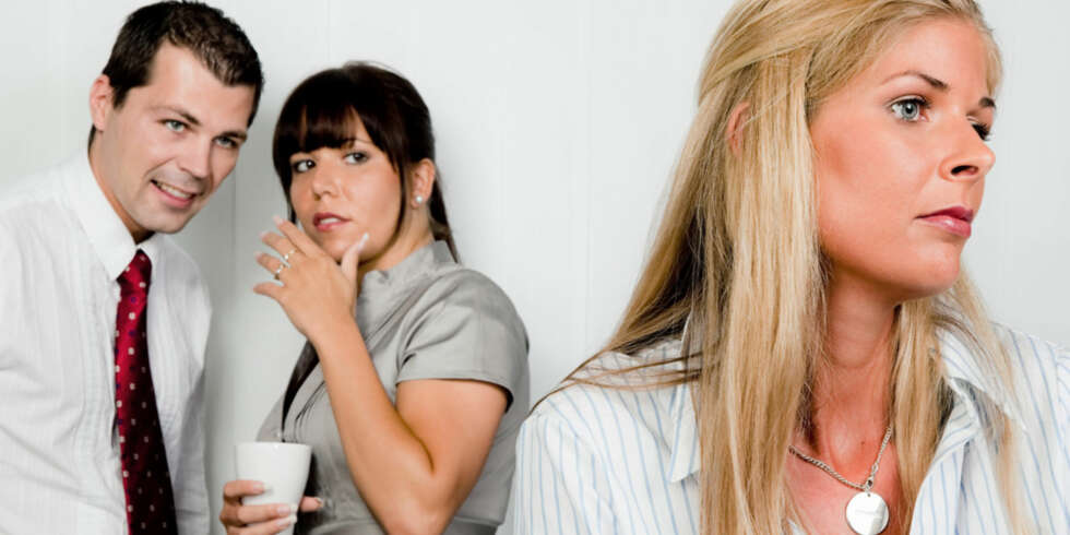 TILLITSERKLÆRING: Ikke fall for fristelsen til å fortelle videre det en person som sliter psykisk deler med deg i et øyeblikks tillit. TILLITSERKLÆRING: Ikke fall for fristelsen til å fortelle videre det en person som sliter psykisk deler med deg i et øyeblikks tillit.
