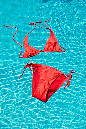 FYLLEANGST: - For guds skyld, bruk kondom. Det hjelper mot fylleangsten, og så slipper du kjønnssykdommer, lyder rådet fra "sexpirator" Cecilie Kjensli. FYLLEANGST: - For guds skyld, bruk kondom. Det hjelper mot fylleangsten, og så slipper du kjønnssykdommer, lyder rådet fra "sexpirator" Cecilie Kjensli.