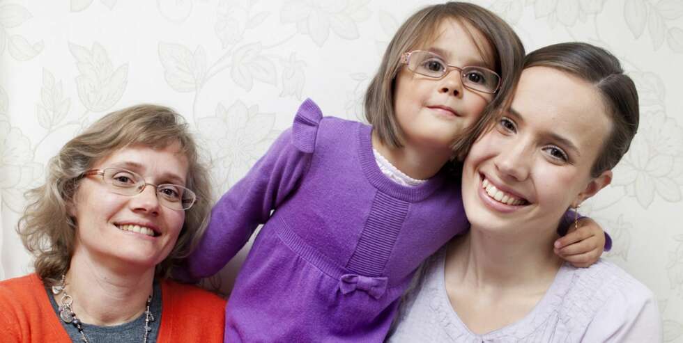 TRE GENERASJONER: - Jeg er ikke i tvil om at mye godt venter oss, sier Ida sammen med mamma Monica og datteren Solveig. TRE GENERASJONER: - Jeg er ikke i tvil om at mye godt venter oss, sier Ida sammen med mamma Monica og datteren Solveig.