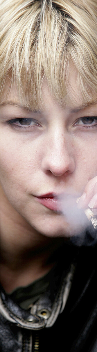 SCHIZOFRENI: Risikoen for schizofreni øker med 700 prosent hos personer som bruker cannabis, viser en svensk studie. SCHIZOFRENI: Risikoen for schizofreni øker med 700 prosent hos personer som bruker cannabis, viser en svensk studie.