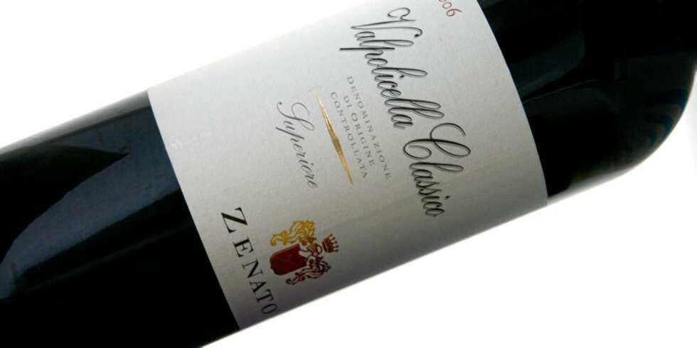 VINTIPSET: Zenato Valpolicella fra Italia koster KR 130,- og er et kjempekjøp! Foto: Arnie Stalheim. VINTIPSET: Zenato Valpolicella fra Italia koster KR 130,- og er et kjempekjøp! Foto: Arnie Stalheim.