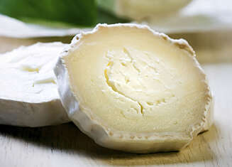 HVIT GEITOST: Chèvre er en av Frankrikes mange oster med mange tilhengere. HVIT GEITOST: Chèvre er en av Frankrikes mange oster med mange tilhengere.