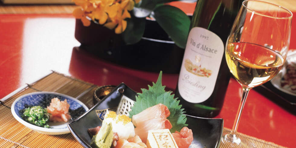 ALSACE: Asiatisk mat og viner fra Alsace i kombinasjon! ALSACE: Asiatisk mat og viner fra Alsace i kombinasjon!