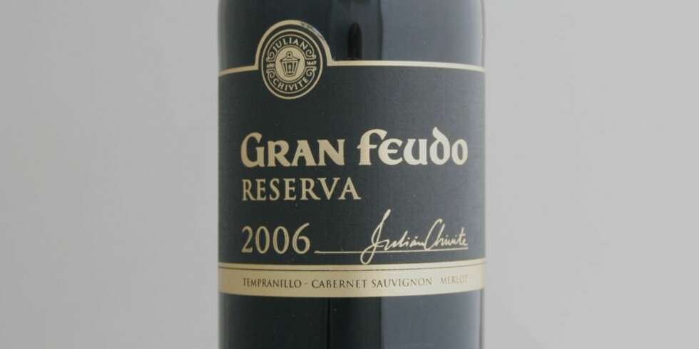 TOPP 10 RØDVIN: Gran Feudo Reserva 2006 er på femteplass. TOPP 10 RØDVIN: Gran Feudo Reserva 2006 er på femteplass.
