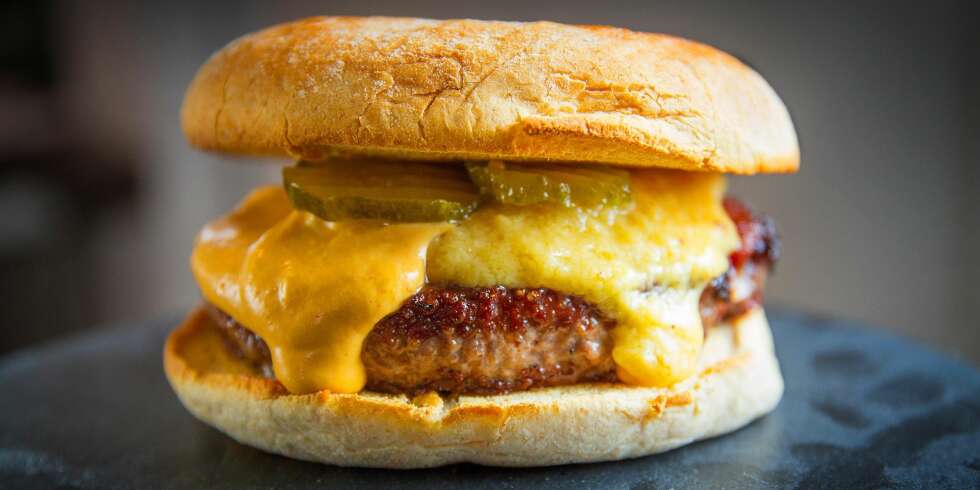 HESTONS BURGER: Heston Blumenthals burger er ikke som andre burgere. Den er helt suveren. HESTONS BURGER: Heston Blumenthals burger er ikke som andre burgere. Den er helt suveren.