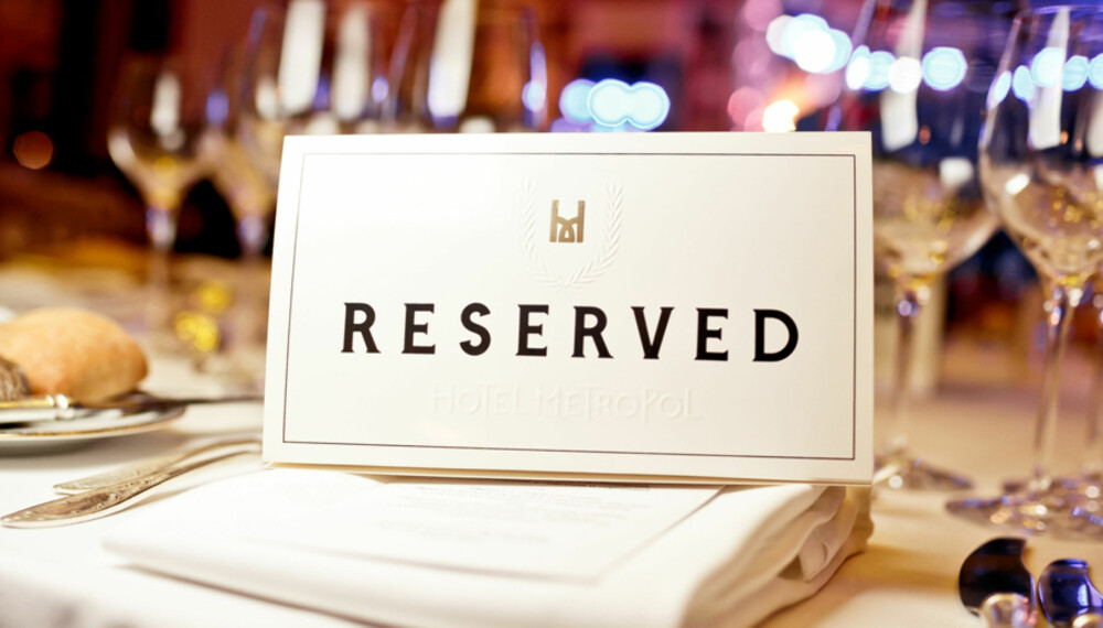 ETIKETTE: Vet du hvordan du skal oppføre deg på restaurant? ETIKETTE: Vet du hvordan du skal oppføre deg på restaurant?