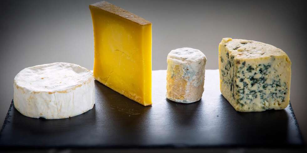 HVORDAN LAGE ET KULT OSTEFAT: Her får du vite hvordan du lager et supert ostebord. Det er den beste måten å imponere en matelsker på. HVORDAN LAGE ET KULT OSTEFAT: Her får du vite hvordan du lager et supert ostebord. Det er den beste måten å imponere en matelsker på.