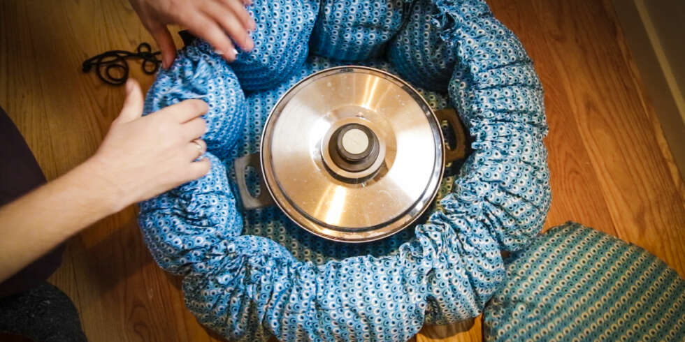 WONDERBAG: Denne holder varmen på kjelen i over 12 timer. Og mens kjøttet kokes kan du trygt dra på tur. WONDERBAG: Denne holder varmen på kjelen i over 12 timer. Og mens kjøttet kokes kan du trygt dra på tur.