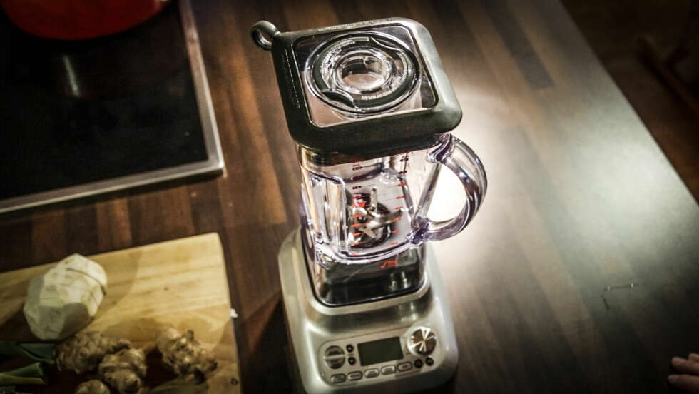 THE BOSS: Denne maskinen er både blender og varmer. THE BOSS: Denne maskinen er både blender og varmer.