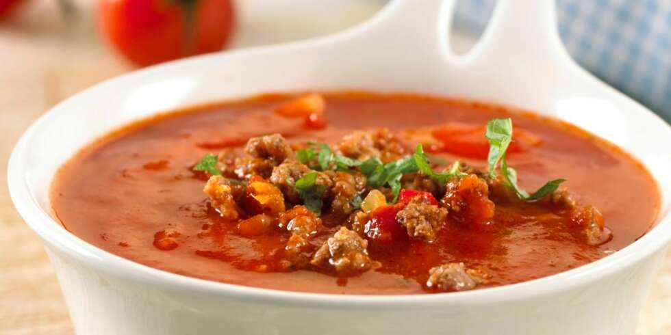 Tomatsuppe med kjøttdeig Tomatsuppe med kjøttdeig