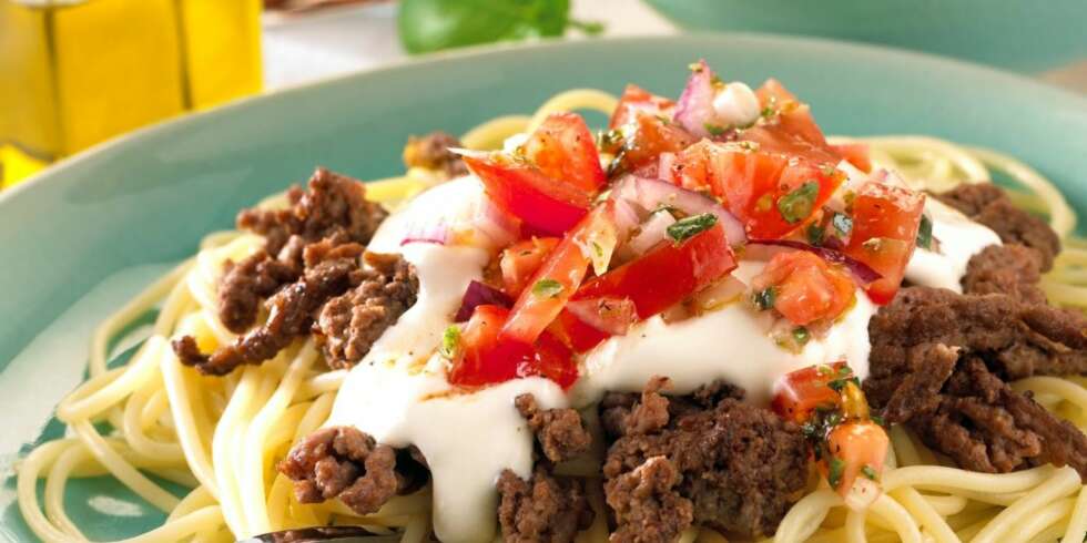 Pasta og kjøttdeig redder deg ut av tidsklemma! Pasta og kjøttdeig redder deg ut av tidsklemma!