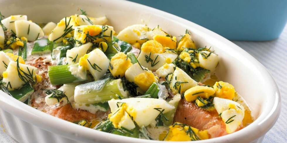 Dagens middagstips: Fløtekokt løk med pasta . Foto: Opplysningskontoret for frukt og grønnsaker/Alf Børjesson Dagens middagstips: Fløtekokt løk med pasta . Foto: Opplysningskontoret for frukt og grønnsaker/Alf Børjesson