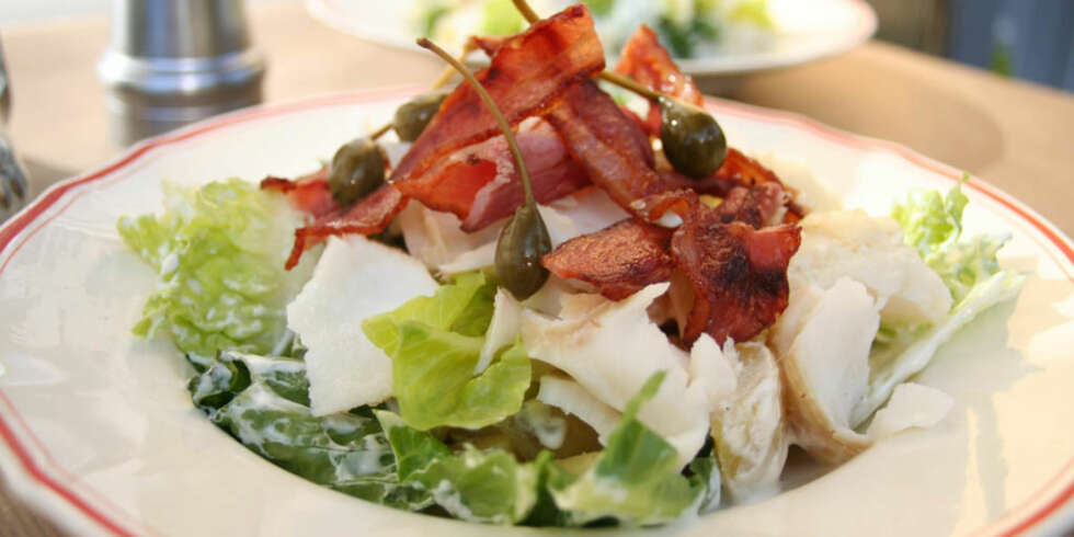 SALAT: Med torsk og bacon. SALAT: Med torsk og bacon.
