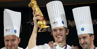 DET SMAKTE! Geir Skeie kunne heve gullpokalen i Bocuse d'Or, eller kokke-OL. Kolleger fra Sverige og Frankrike tok sølv og bronse. DET SMAKTE! Geir Skeie kunne heve gullpokalen i Bocuse d'Or, eller kokke-OL. Kolleger fra Sverige og Frankrike tok sølv og bronse.