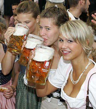 ØLFESTIVAL: Den tyske øltradisjonen Oktoberfest har blitt et velkjent innslag også her i Norge. ØLFESTIVAL: Den tyske øltradisjonen Oktoberfest har blitt et velkjent innslag også her i Norge.