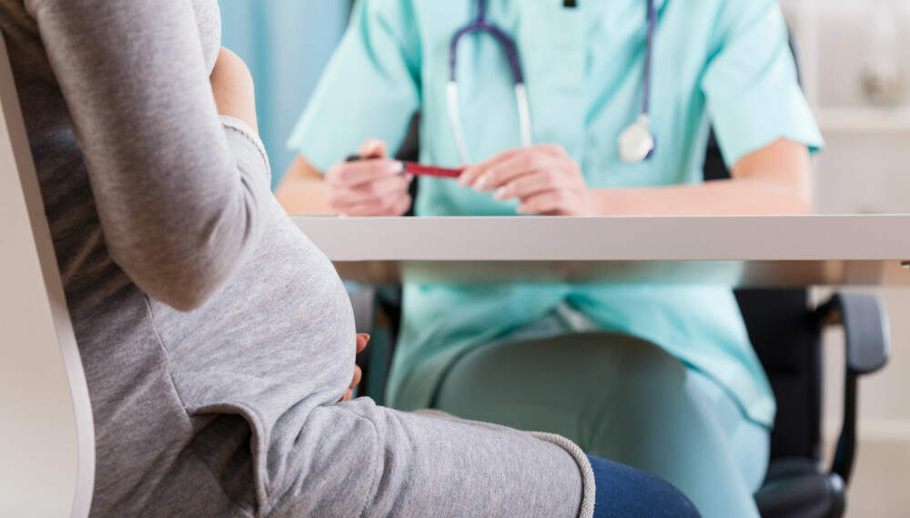 RUBELLA: Vaksinasjon har gjort røde hunder, kalt rubella på fagspråket, til en sjelden sykdom i Norge. Får du sykdommen i første halvdel av svangerskapet er det 50 - 80 % risiko for abort eller fostermisdannelser, ifølge Folkehelseinstituttet. Foto: Gettyimages.com. RUBELLA: Vaksinasjon har gjort røde hunder, kalt rubella på fagspråket, til en sjelden sykdom i Norge. Får du sykdommen i første halvdel av svangerskapet er det 50 - 80 % risiko for abort eller fostermisdannelser, ifølge Folkehelseinstituttet. Foto: Gettyimages.com.