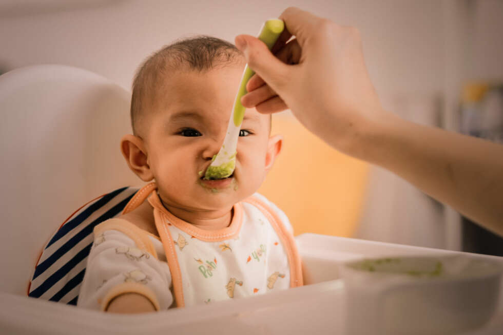 4-6 MÅNEDER: Avokado er godt og bra for babyen, og er brukt mye som babymat i andre land. 4-6 MÅNEDER: Avokado er godt og bra for babyen, og er brukt mye som babymat i andre land.