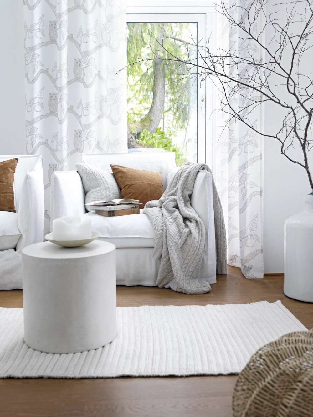 TRENDRAPPORT: Myke materialer, nordiske toner og en lunhet kjenntegner stilen mange produsenter tror vi kommer til å ønske oss denne vinteren. TRENDRAPPORT: Myke materialer, nordiske toner og en lunhet kjenntegner stilen mange produsenter tror vi kommer til å ønske oss denne vinteren.