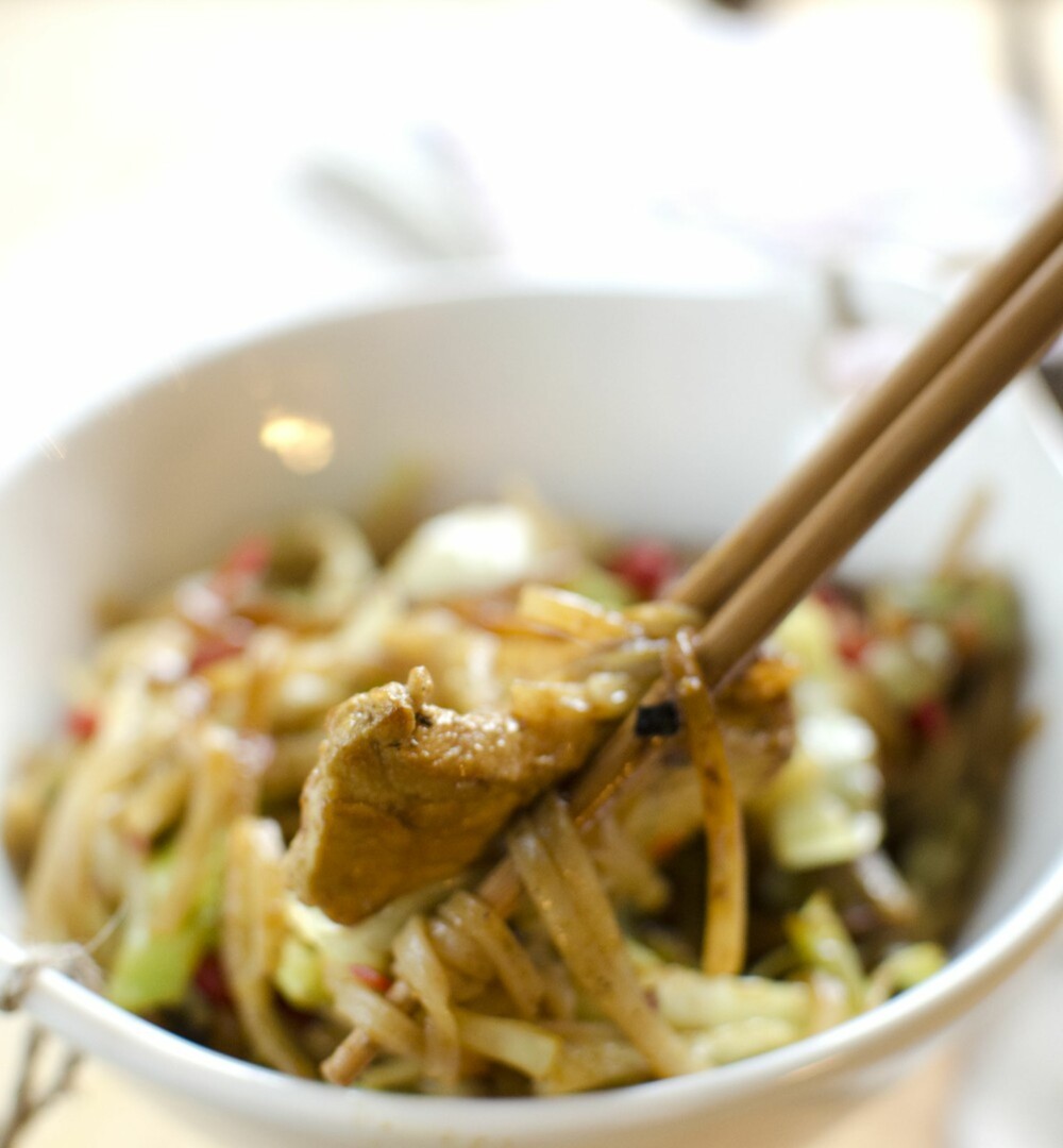 MORO MED SPISEPINNER: Smakfull wok for hele familien. MORO MED SPISEPINNER: Smakfull wok for hele familien.