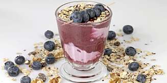 FROKOSTSMOOTHIE: Deilig og mettende blåbærsmoothie til frokost. Foto: Frukt.no. FROKOSTSMOOTHIE: Deilig og mettende blåbærsmoothie til frokost. Foto: Frukt.no.