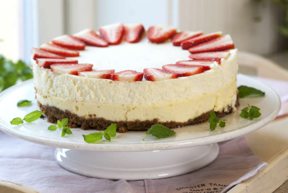 TINAS OSTEKAKE: En god ostekake går aldri av moten! TINAS OSTEKAKE: En god ostekake går aldri av moten!