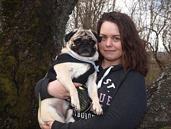 DYRETERAPI: Takket være mopsen Gizmo har Tina Marie Kjenner fått en enklere måte å takle psykiske problemer på. DYRETERAPI: Takket være mopsen Gizmo har Tina Marie Kjenner fått en enklere måte å takle psykiske problemer på.