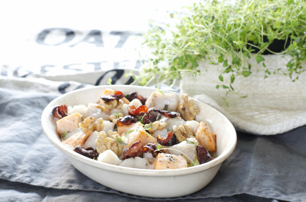 FISK I FORM: Fiskeform med laks, sei, bacon og valnøtter! FISK I FORM: Fiskeform med laks, sei, bacon og valnøtter!