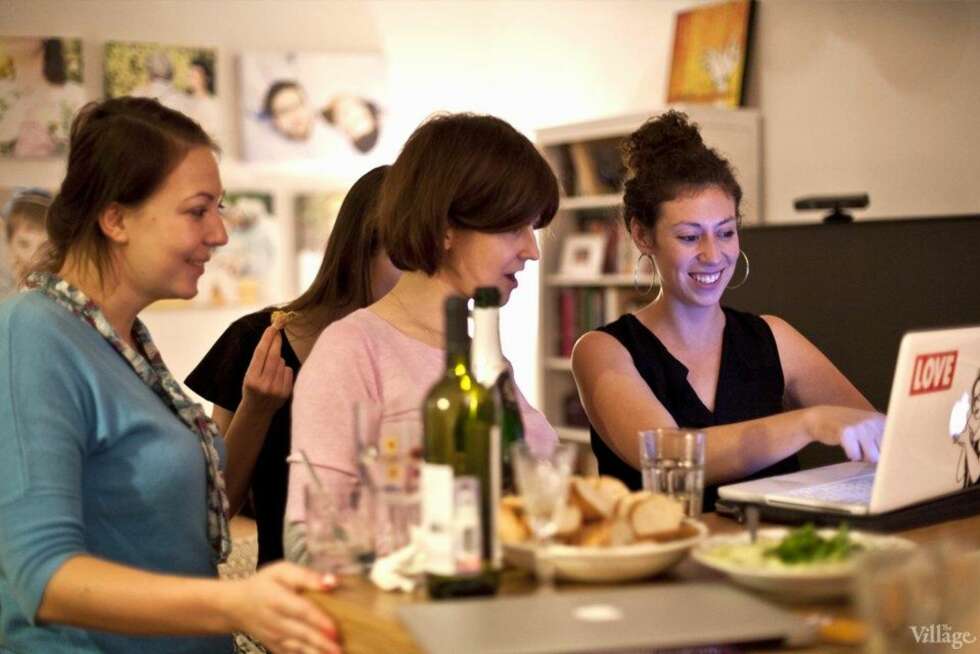 HJEMME HOS: Mat er viktig når vi reiser, og skal du spise mest trend-riktig og genuint, ja så booker du deg inn hos en innfødt. FOTO: EatWith Blog HJEMME HOS: Mat er viktig når vi reiser, og skal du spise mest trend-riktig og genuint, ja så booker du deg inn hos en innfødt. FOTO: EatWith Blog