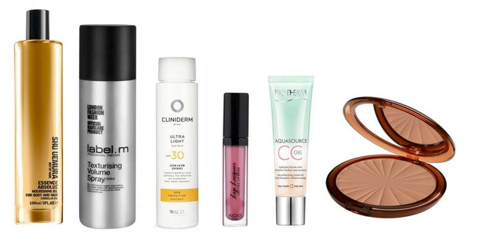 Dette holder: En mykgjørende hår og kroppsolje, kombinert tørrsjampo og volumspray, solkrem med høy faktor, lipgloss, cc-cream og solpudder. Fra venstre: Shu Uemura Essence Absolue Oil, 480,-, Label.m Texturising Volume Spray, 219,-, Cliniderm SPF30, 219,-, Kicks Lip Lacquer, 99,-, Biotherm CC-gel, 215,-, Isadora Bronzing Powder, 199,-. Dette holder: En mykgjørende hår og kroppsolje, kombinert tørrsjampo og volumspray, solkrem med høy faktor, lipgloss, cc-cream og solpudder. Fra venstre: Shu Uemura Essence Absolue Oil, 480,-, Label.m Texturising Volume Spray, 219,-, Cliniderm SPF30, 219,-, Kicks Lip Lacquer, 99,-, Biotherm CC-gel, 215,-, Isadora Bronzing Powder, 199,-.