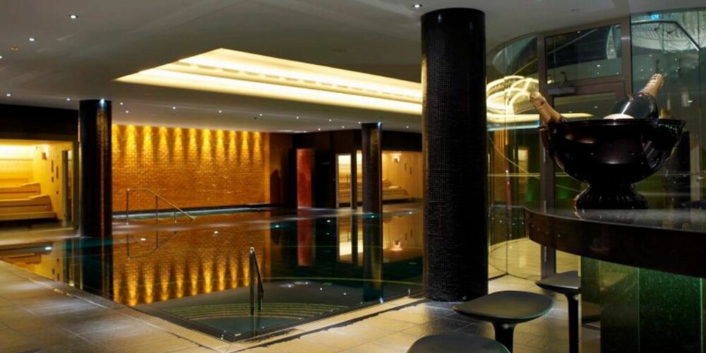 SPAFERIE: Drømmer du om å bli skjemt bort, men har litt stram økonomi for tiden? Da er Riga svaret på dine drømmer. FOTO: Hotels.com SPAFERIE: Drømmer du om å bli skjemt bort, men har litt stram økonomi for tiden? Da er Riga svaret på dine drømmer. FOTO: Hotels.com