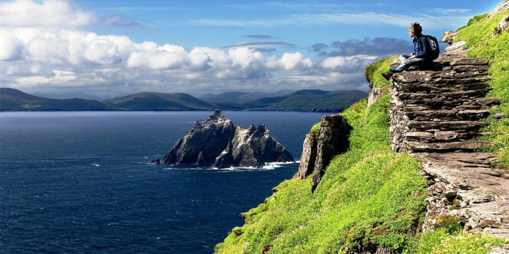 DEN GRØNNE ØY: Mange har allerede rukket å besøke hovedstaden Dublin, men Irland har så mye mer å by på - og ofte til en billigere penge også. FOTO: Visitireland.com DEN GRØNNE ØY: Mange har allerede rukket å besøke hovedstaden Dublin, men Irland har så mye mer å by på - og ofte til en billigere penge også. FOTO: Visitireland.com