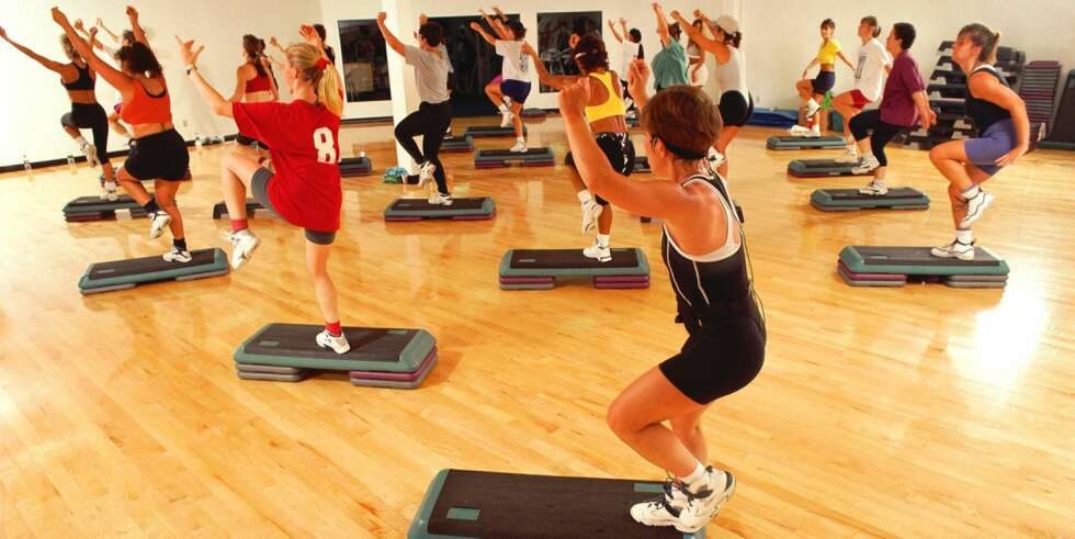 AEROBICS: Er du glad i dansetimer i sal, er det veldig dumt å melde seg inn på et nøkkelkortsenter som kun har styrketreningsstudio. AEROBICS: Er du glad i dansetimer i sal, er det veldig dumt å melde seg inn på et nøkkelkortsenter som kun har styrketreningsstudio.