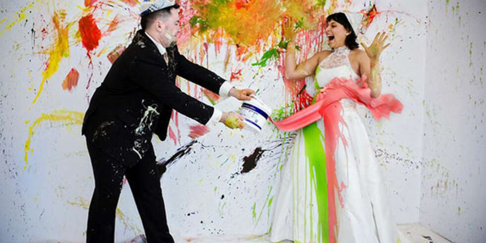TRASH THE DRESS: Nå kommer brudebildetrenden til Norge. TRASH THE DRESS: Nå kommer brudebildetrenden til Norge.