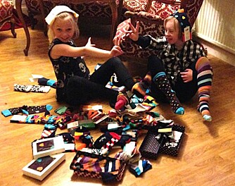 SØSTRE: Nathea med storesøster Noelle. SØSTRE: Nathea med storesøster Noelle.